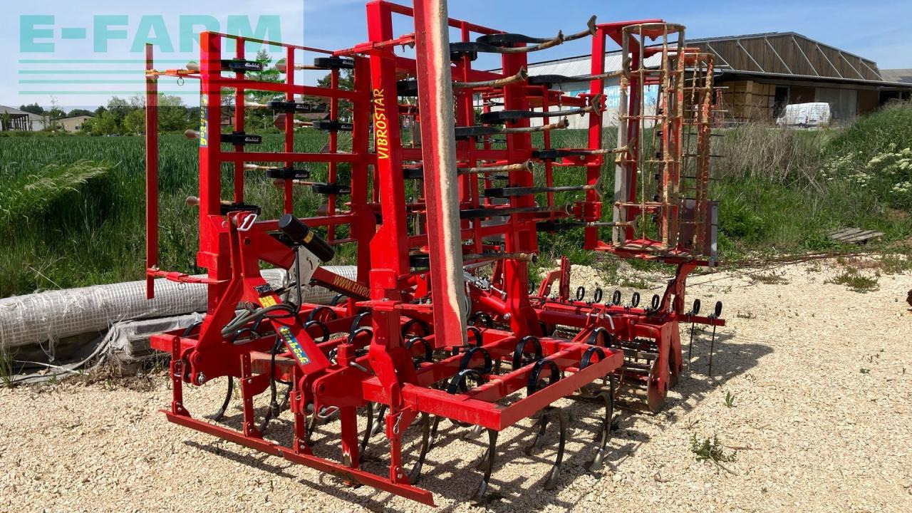 Einböck Vibrostar 4-490 - Kombinált vetőgép: 1 kép. Einböck Vibrostar 4-490 - Kombinált vetőgép: 1 kép.