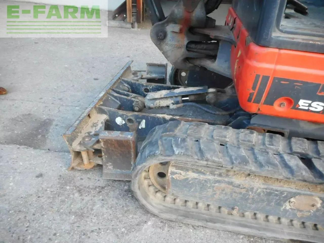 Minikotró Euromacchine es 18 zt ( 1.750kg ): 9 kép. Minikotró Euromacchine es 18 zt ( 1.750kg ): 9 kép.