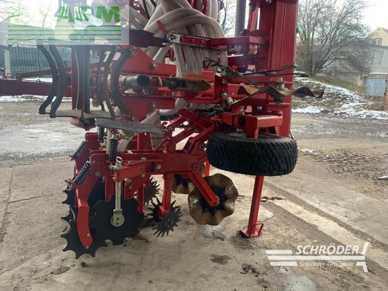 Evers strip-till injektor quarter 8-600 - Hígtrágya kijuttatás: 4 kép. Evers strip-till injektor quarter 8-600 - Hígtrágya kijuttatás: 4 kép.