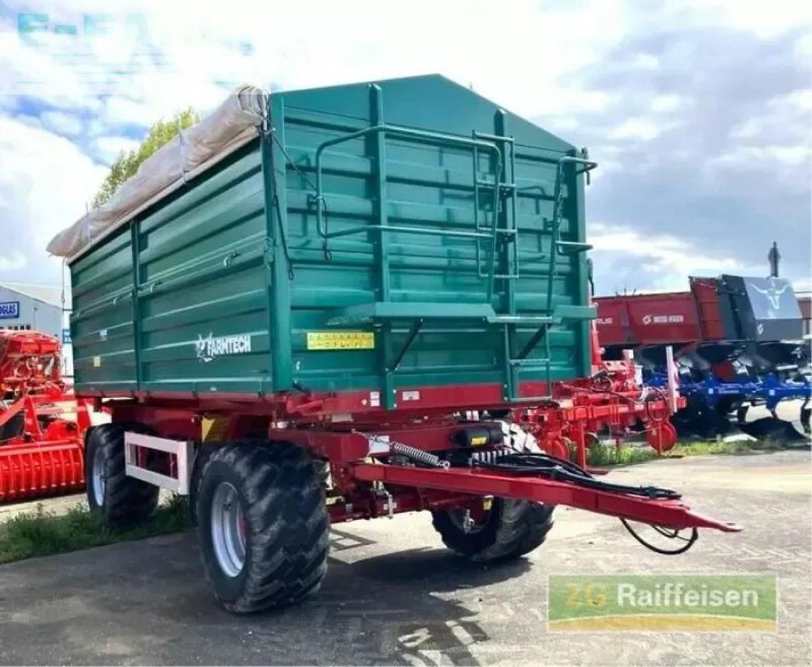 Farmtech zkd 1800/40 - Mezőgazdasági billenőpótkocsi: 1 kép. Farmtech zkd 1800/40 - Mezőgazdasági billenőpótkocsi: 1 kép.