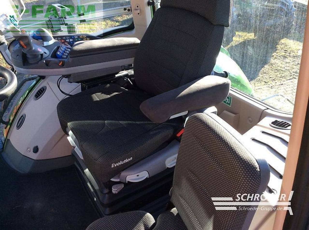 Fendt 1050 gen2 profi plus - Traktor: 5 kép. Fendt 1050 gen2 profi plus - Traktor: 5 kép.