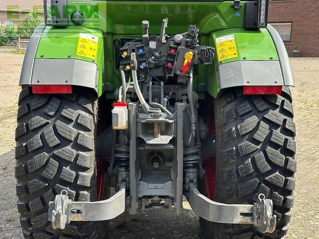 Fendt 209 f vario profi plus setting2 F - Traktor: 4 kép. Fendt 209 f vario profi plus setting2 F - Traktor: 4 kép.