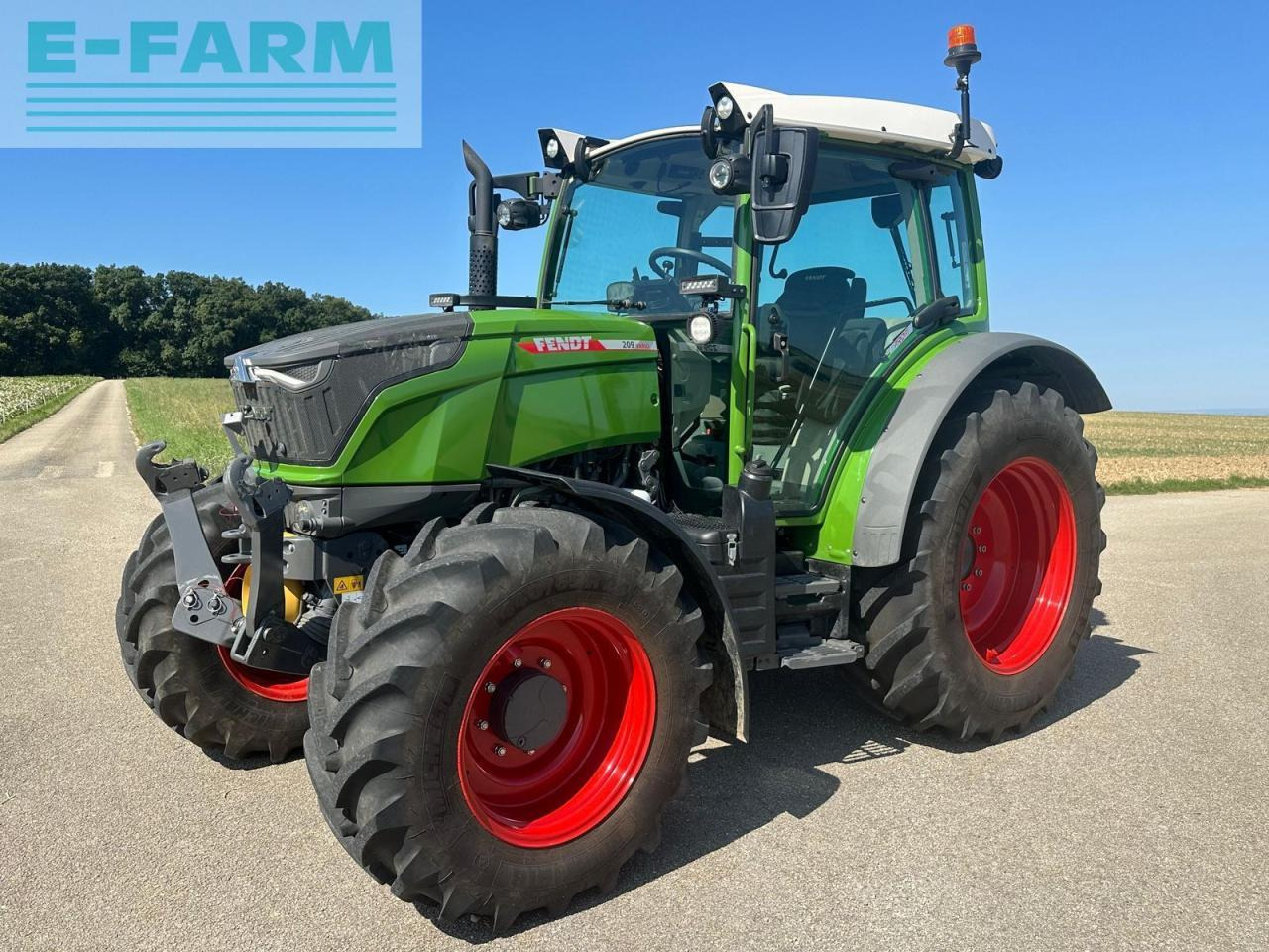 Fendt 209 vario (gen3) - Traktor: 1 kép. Fendt 209 vario (gen3) - Traktor: 1 kép.