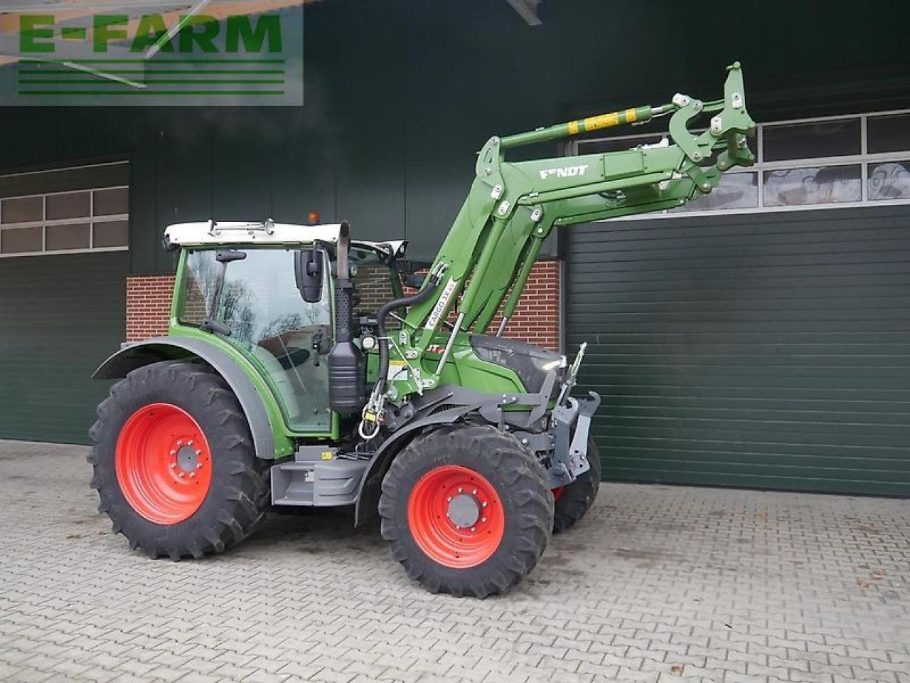 Fendt 211 s vario gen3 profi setting2 frontlader - Traktor: 1 kép. Fendt 211 s vario gen3 profi setting2 frontlader - Traktor: 1 kép.