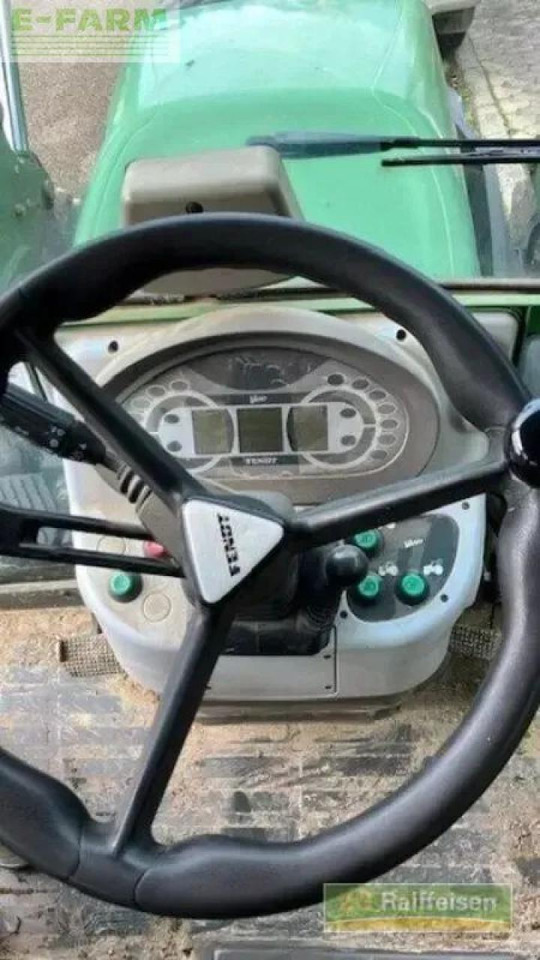 Fendt 211 vario - Traktor: 2 kép. Fendt 211 vario - Traktor: 2 kép.