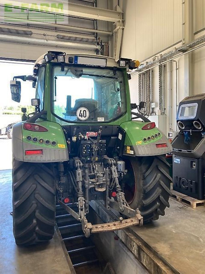 Fendt 310 vario power s4 tms mit frontlader Power - Traktor: 3 kép. Fendt 310 vario power s4 tms mit frontlader Power - Traktor: 3 kép.