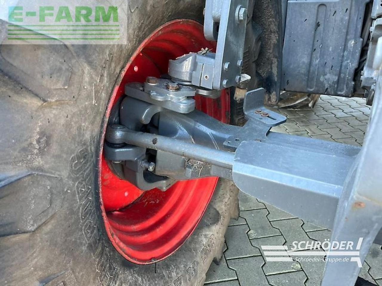Fendt 415 vario - Traktor: 4 kép. Fendt 415 vario - Traktor: 4 kép.