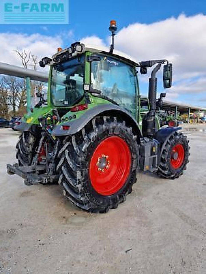 Fendt 514 profi plus - Traktor: 3 kép. Fendt 514 profi plus - Traktor: 3 kép.