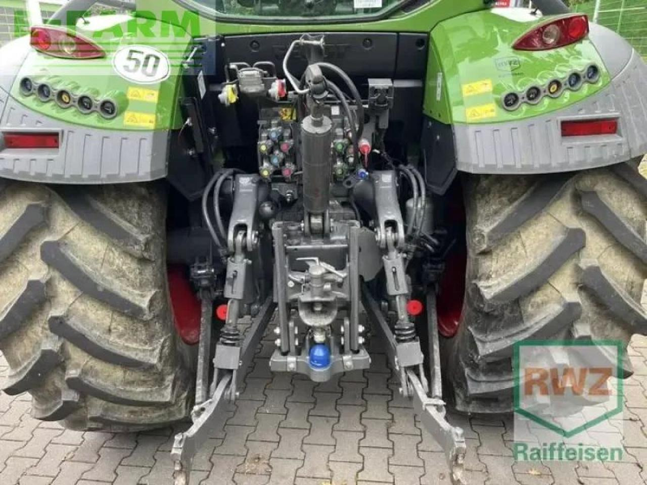 Fendt 516 vario - Traktor: 3 kép. Fendt 516 vario - Traktor: 3 kép.