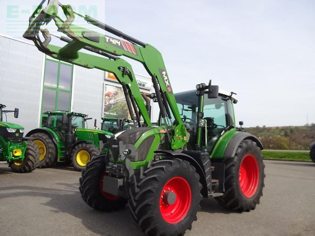 Fendt 516 vario - Traktor: 2 kép. Fendt 516 vario - Traktor: 2 kép.