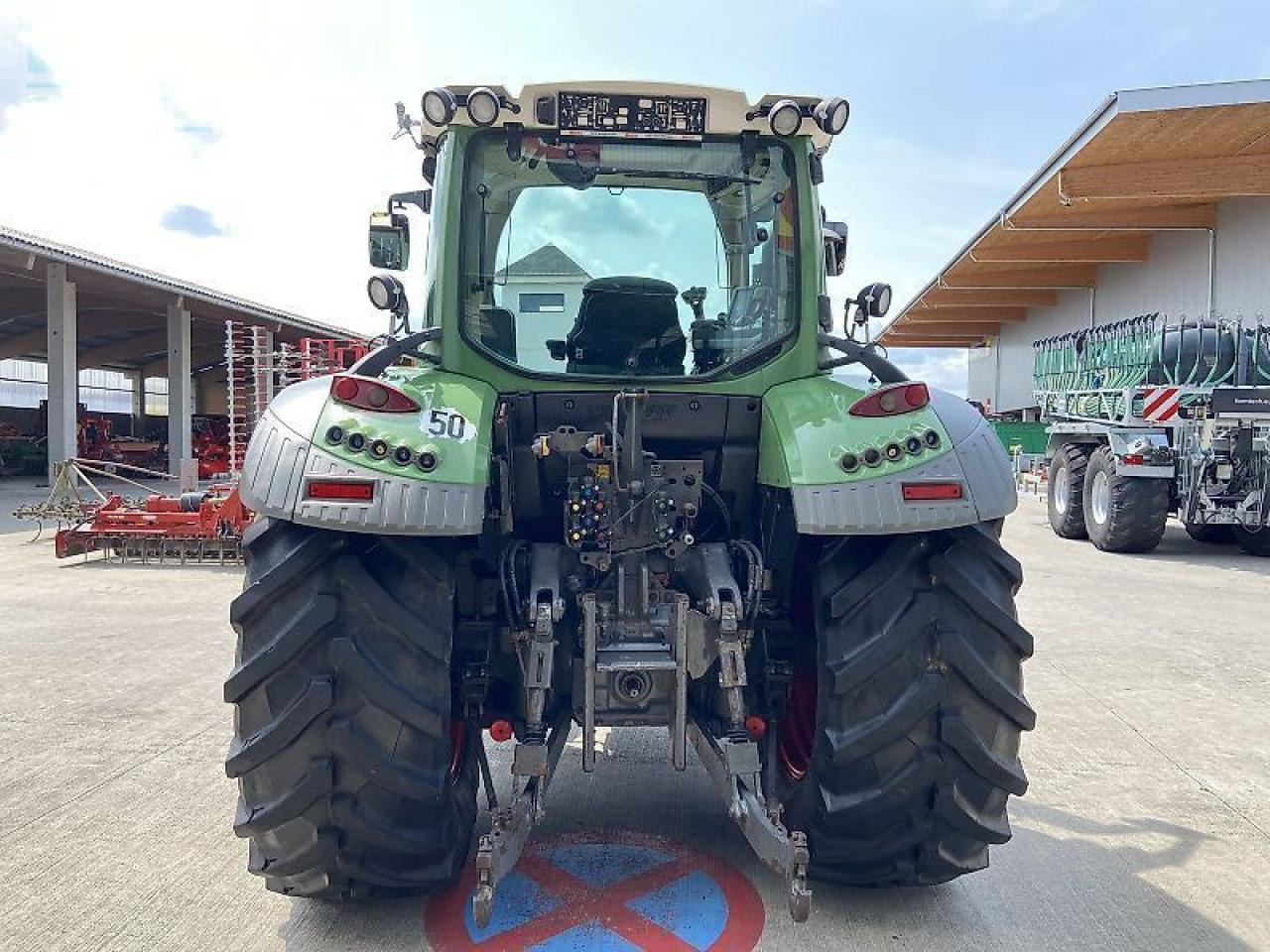 Fendt 516 vario - Traktor: 5 kép. Fendt 516 vario - Traktor: 5 kép.