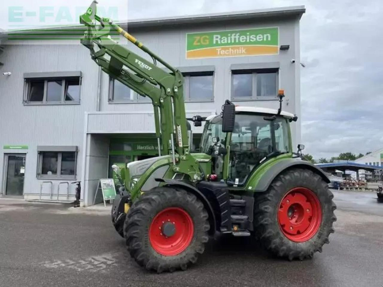 Fendt 516 vario - Traktor: 1 kép. Fendt 516 vario - Traktor: 1 kép.