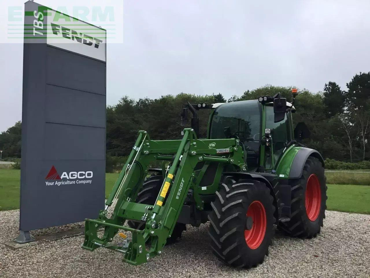 Fendt 516 vario gen3 - Traktor: 2 kép. Fendt 516 vario gen3 - Traktor: 2 kép.