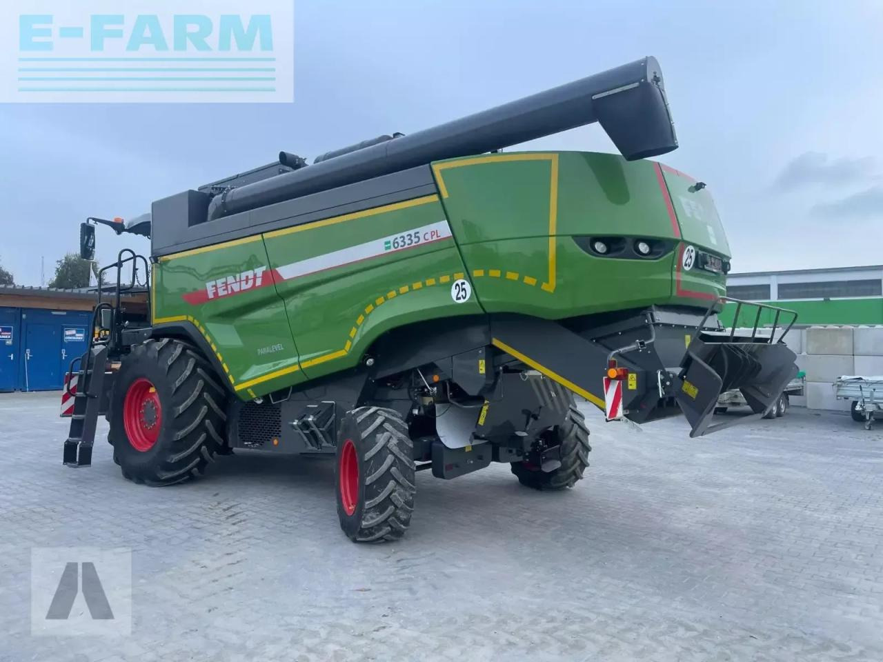 Fendt 6335 c pl - Kombájn: 3 kép. Fendt 6335 c pl - Kombájn: 3 kép.