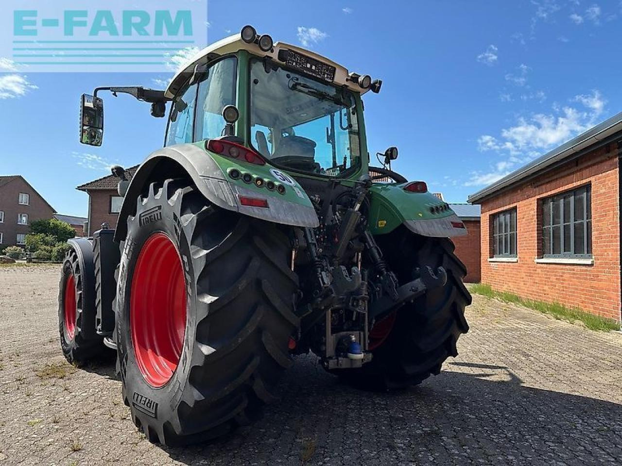 Fendt 716 vario scr profi plus *rtk* ProfiPlus - Traktor: 4 kép. Fendt 716 vario scr profi plus *rtk* ProfiPlus - Traktor: 4 kép.