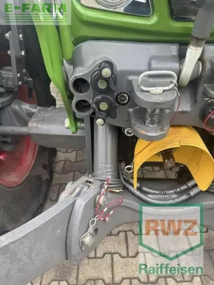 Fendt ** 718 s4 profi plus scheckheft ** - Traktor: 2 kép. Fendt ** 718 s4 profi plus scheckheft ** - Traktor: 2 kép.