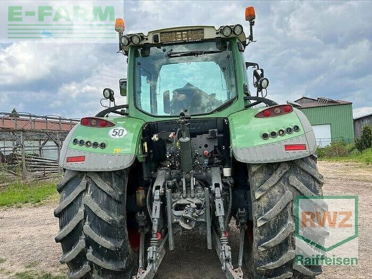 Fendt 718 vario - Traktor: 2 kép. Fendt 718 vario - Traktor: 2 kép.