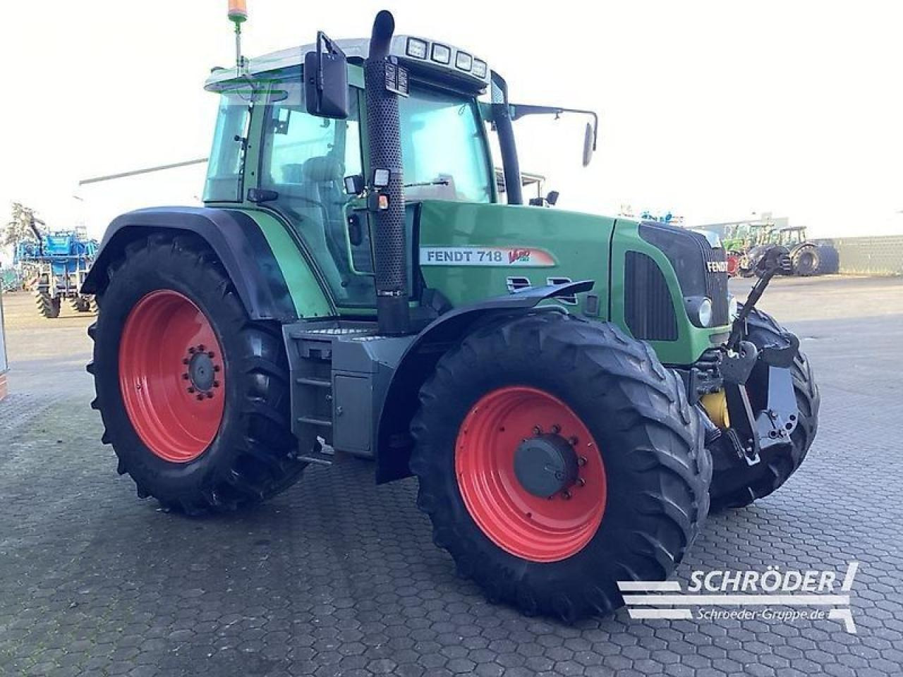 Fendt 718 vario tms - Traktor: 1 kép. Fendt 718 vario tms - Traktor: 1 kép.