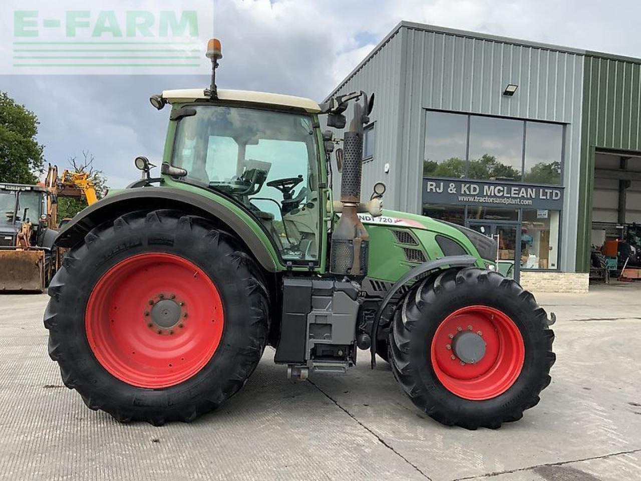 Fendt 720 profi plus tractor (st23132) - Traktor: 1 kép. Fendt 720 profi plus tractor (st23132) - Traktor: 1 kép.