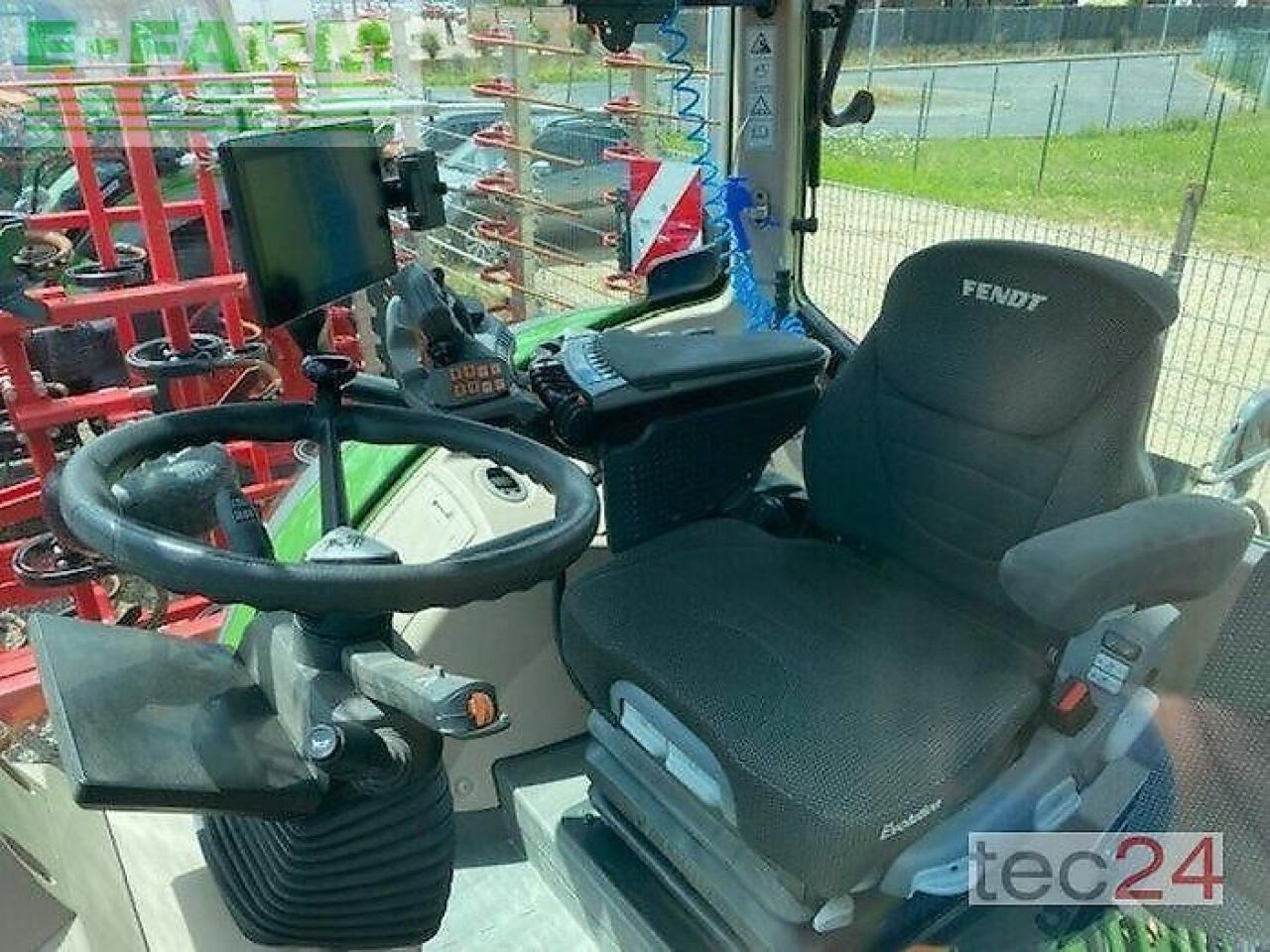 Fendt 724 gen 6 - Traktor: 2 kép. Fendt 724 gen 6 - Traktor: 2 kép.