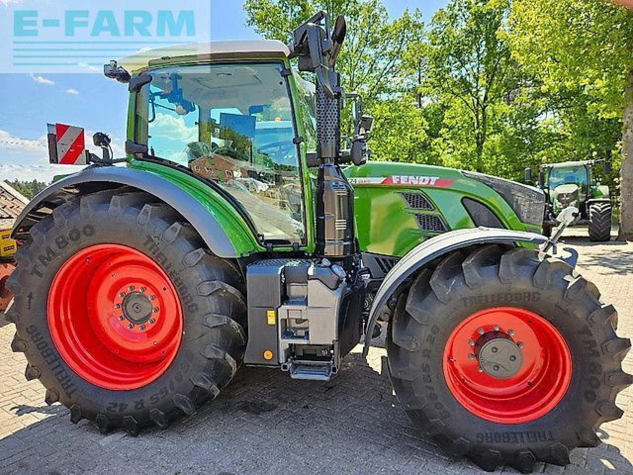 Fendt 724 gen6 powerplus sett2 nieuw 722 720 718 - Traktor: 4 kép. Fendt 724 gen6 powerplus sett2 nieuw 722 720 718 - Traktor: 4 kép.