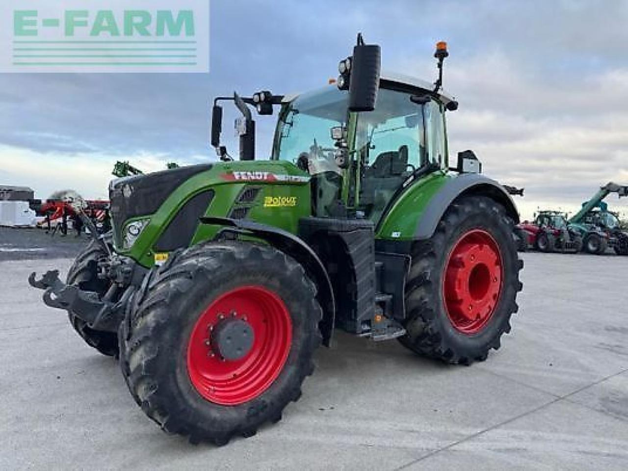 Fendt 724 profi plus - Traktor: 1 kép. Fendt 724 profi plus - Traktor: 1 kép.