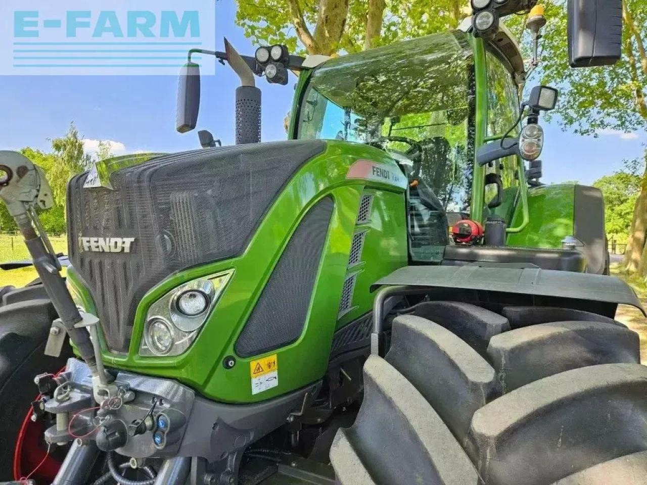 Fendt 724 s4 profi plus (718 720 722 ) - Traktor: 3 kép. Fendt 724 s4 profi plus (718 720 722 ) - Traktor: 3 kép.