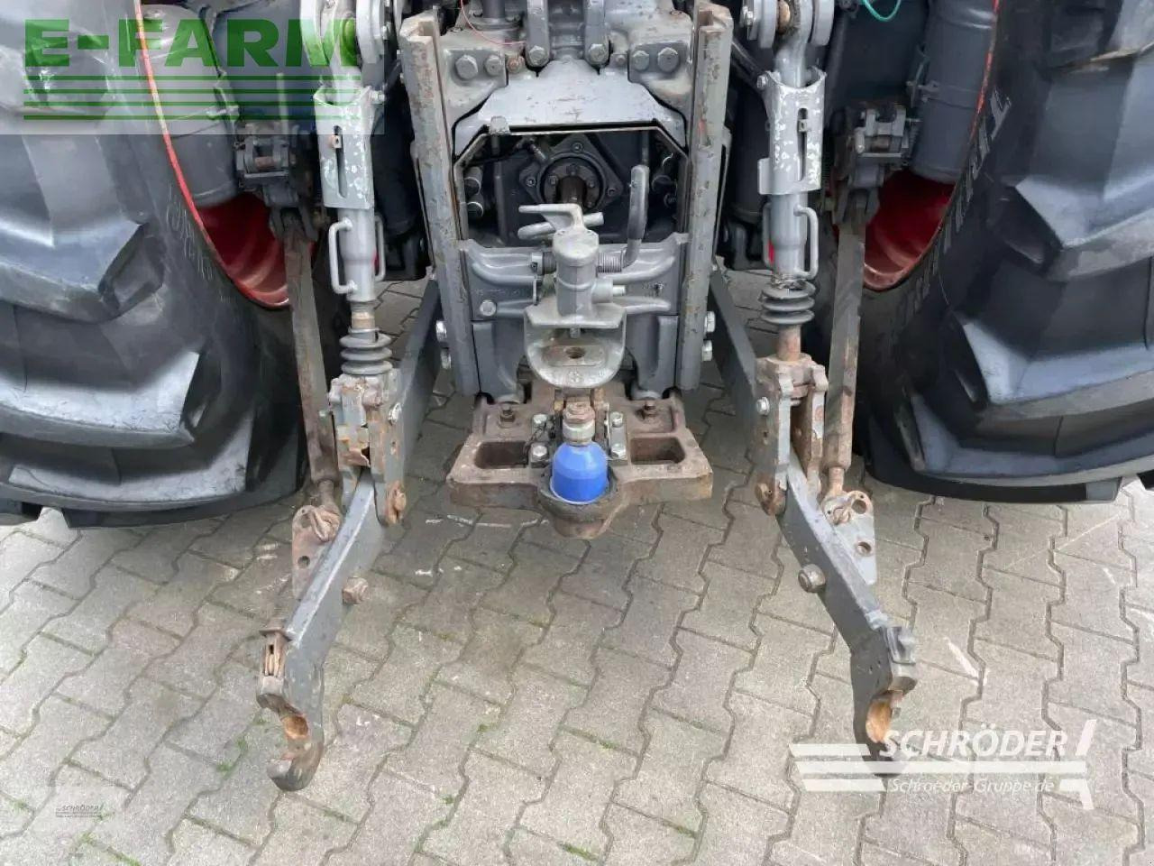 Fendt 724 s4 profi plus - Traktor: 2 kép. Fendt 724 s4 profi plus - Traktor: 2 kép.