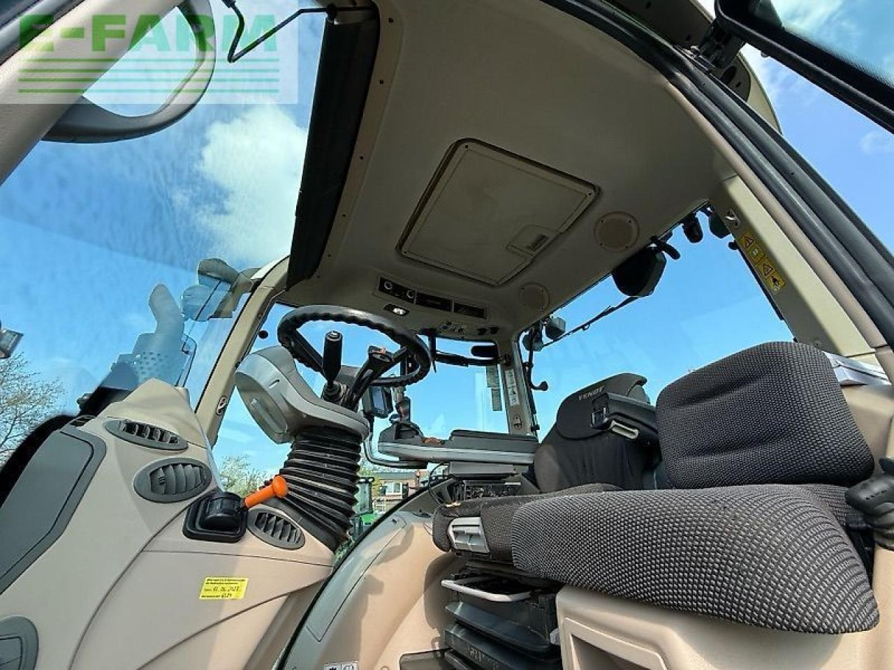 Traktor Fendt 724 vario: 14 kép.