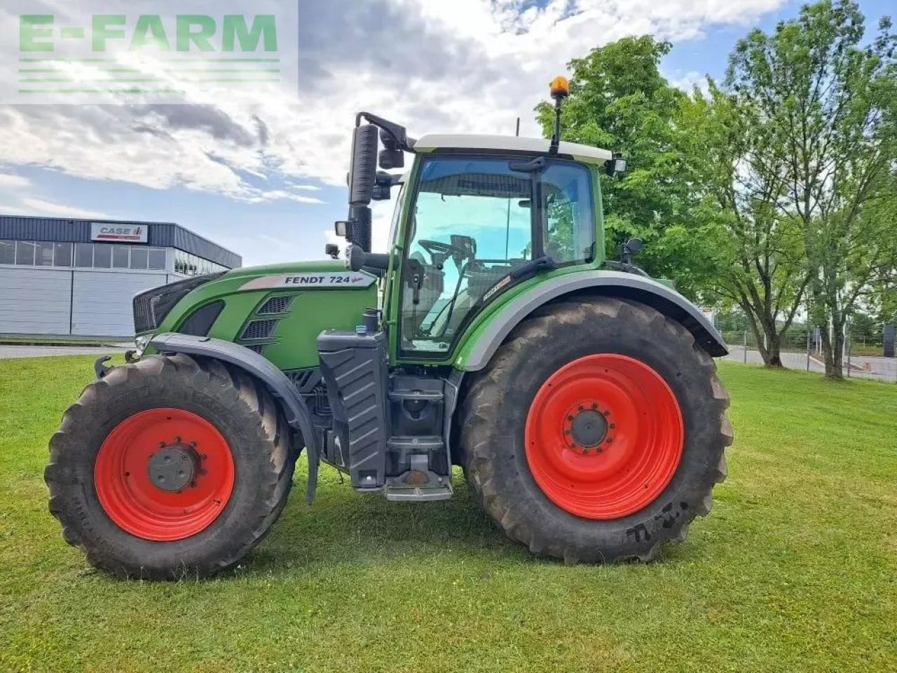 Fendt 724 vario - Traktor: 2 kép. Fendt 724 vario - Traktor: 2 kép.