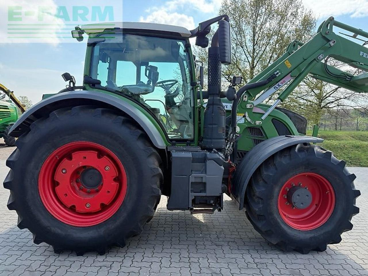 Traktor Fendt 724 vario: 7 kép.