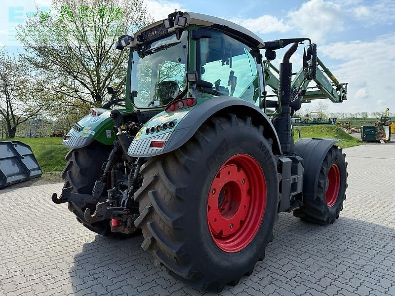 Fendt 724 vario - Traktor: 5 kép. Fendt 724 vario - Traktor: 5 kép.