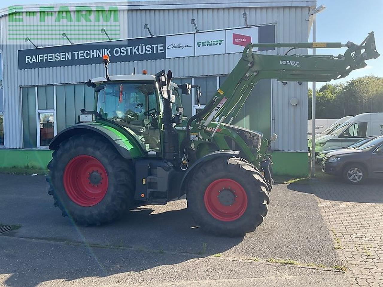 Fendt 724 vario gen6 powerplus PowerPlus - Traktor: 3 kép. Fendt 724 vario gen6 powerplus PowerPlus - Traktor: 3 kép.