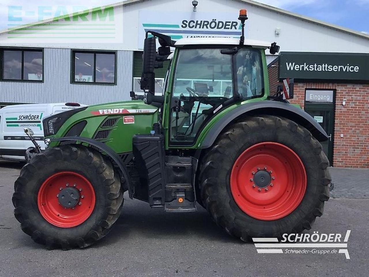 Fendt 724 vario gen6 profi plus ProfiPlus - Traktor: 2 kép. Fendt 724 vario gen6 profi plus ProfiPlus - Traktor: 2 kép.
