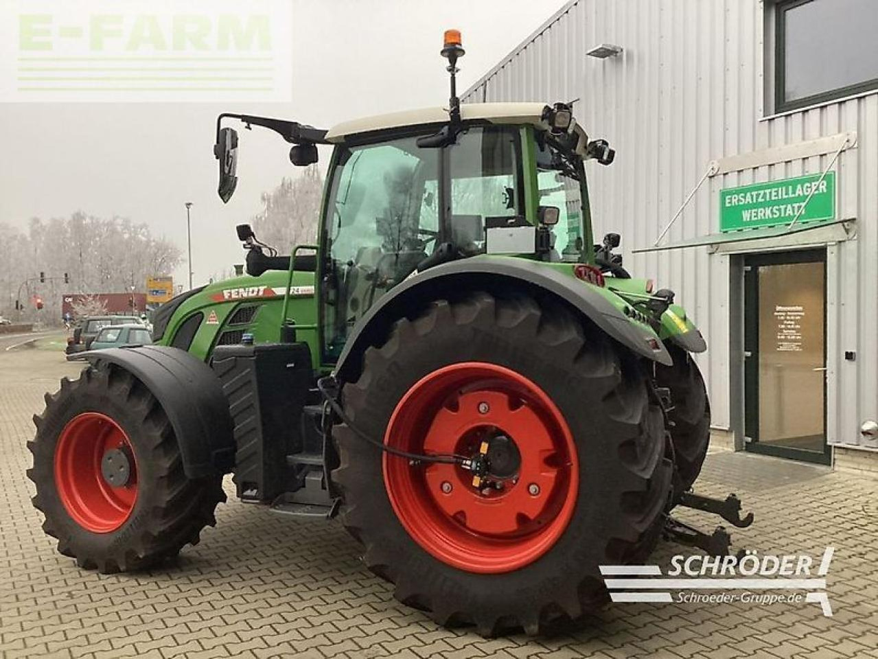 Fendt 724 vario gen6 profi plus ProfiPlus - Traktor: 4 kép. Fendt 724 vario gen6 profi plus ProfiPlus - Traktor: 4 kép.