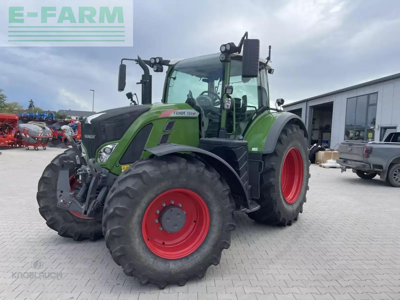 Fendt 724 vario profi Profi - Traktor: 2 kép. Fendt 724 vario profi Profi - Traktor: 2 kép.