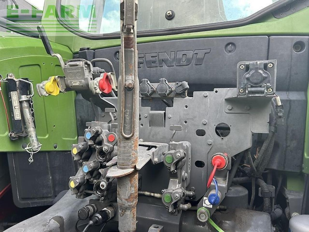 Fendt 724 vario s4 - Traktor: 4 kép. Fendt 724 vario s4 - Traktor: 4 kép.