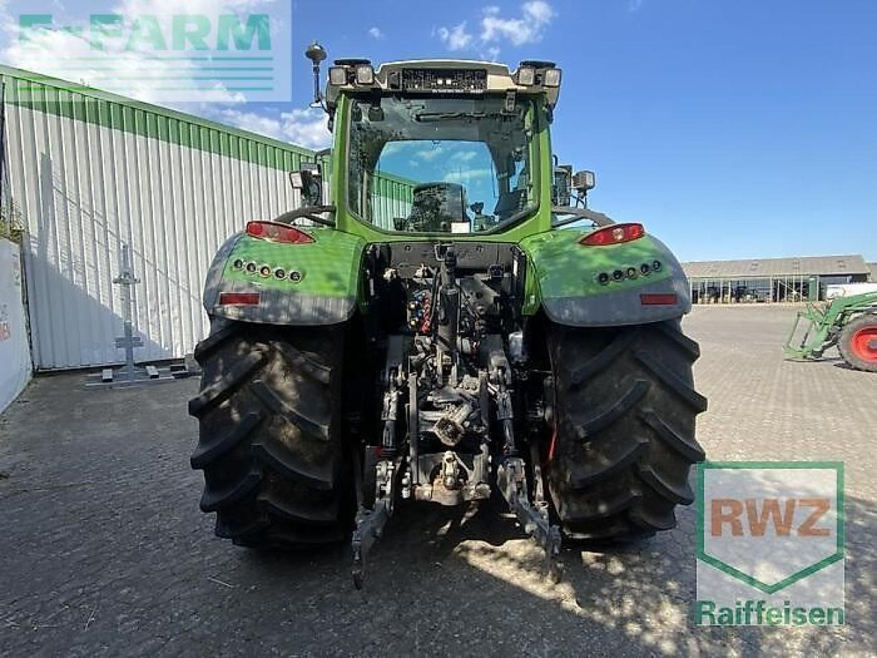 Fendt 724 vario s4 - Traktor: 3 kép. Fendt 724 vario s4 - Traktor: 3 kép.