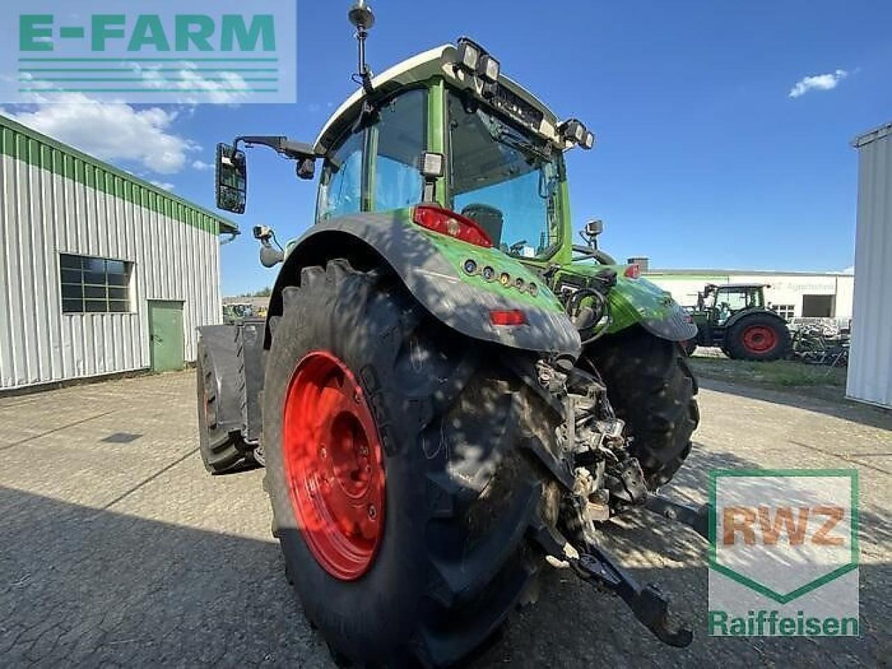 Fendt 724 vario s4 - Traktor: 5 kép. Fendt 724 vario s4 - Traktor: 5 kép.
