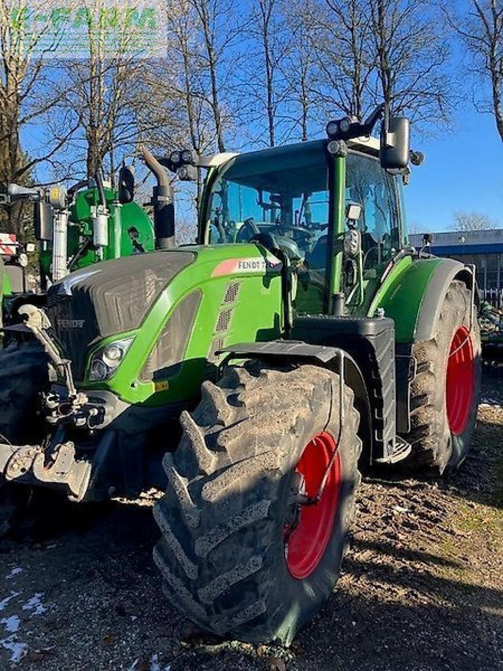 Fendt 724 vario s4 profiplus ProfiPlus - Traktor: 1 kép. Fendt 724 vario s4 profiplus ProfiPlus - Traktor: 1 kép.