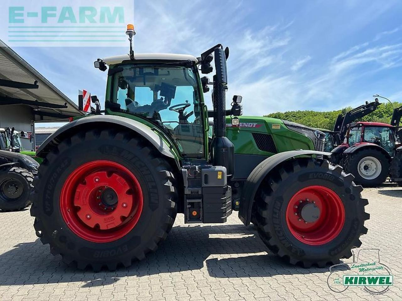 Fendt 728 vario gen7 - Traktor: 4 kép. Fendt 728 vario gen7 - Traktor: 4 kép.
