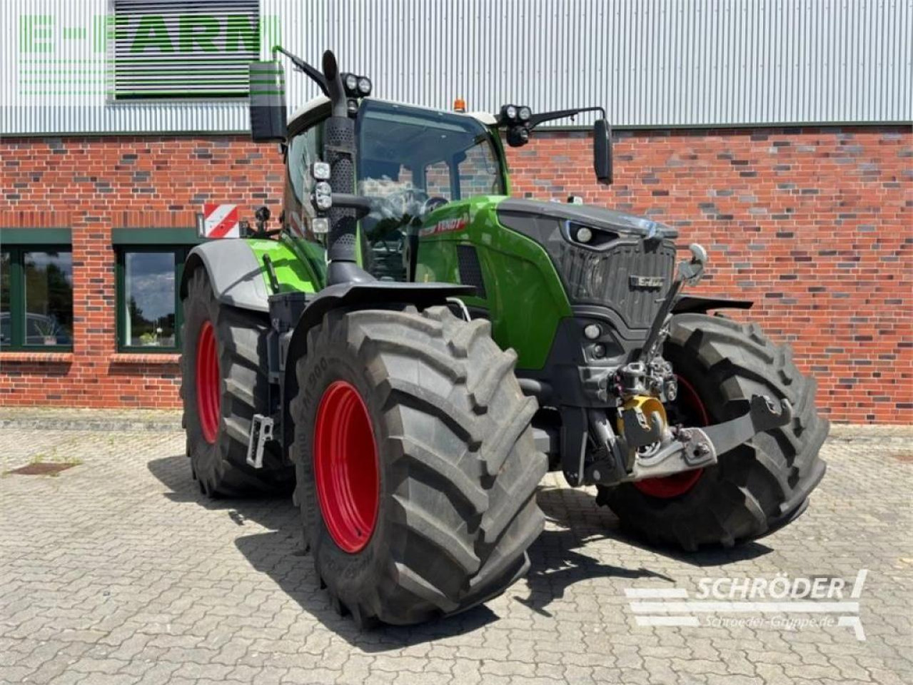 Fendt 728 vario gen7 profi plus ProfiPlus - Traktor: 1 kép. Fendt 728 vario gen7 profi plus ProfiPlus - Traktor: 1 kép.
