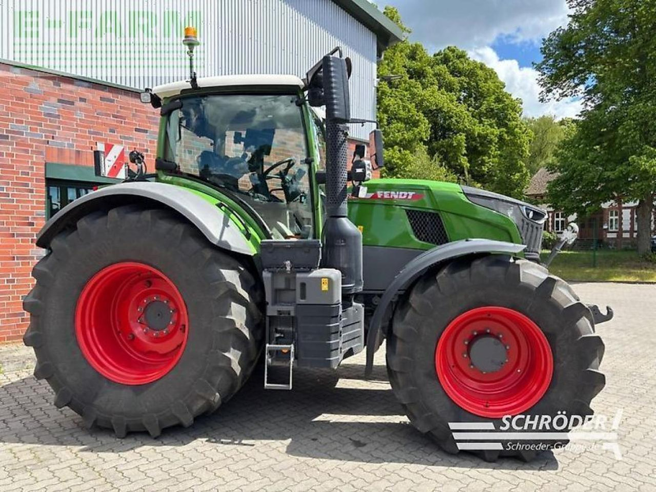 Fendt 728 vario gen7 profi plus ProfiPlus - Traktor: 5 kép. Fendt 728 vario gen7 profi plus ProfiPlus - Traktor: 5 kép.