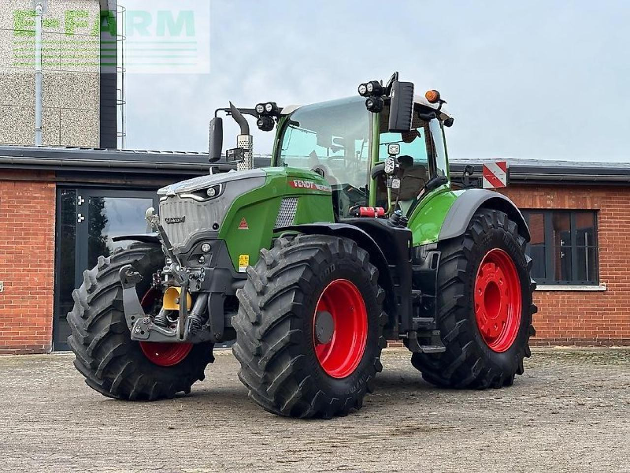 Fendt 728 vario gen7 profi+ setting2 *vollausstattung* ProfiPlus - Traktor: 1 kép. Fendt 728 vario gen7 profi+ setting2 *vollausstattung* ProfiPlus - Traktor: 1 kép.