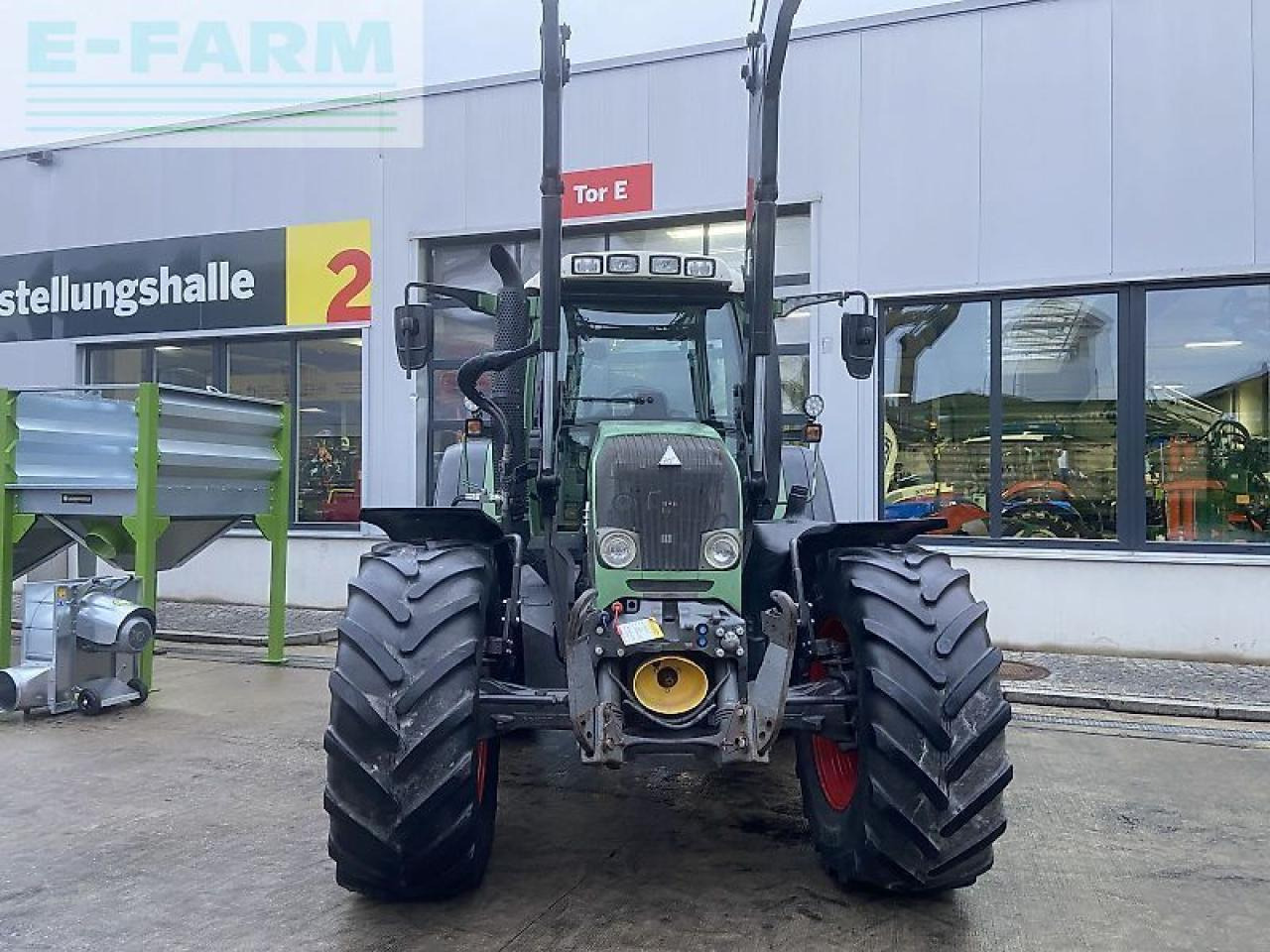 Fendt 820 vario - Traktor: 2 kép. Fendt 820 vario - Traktor: 2 kép.