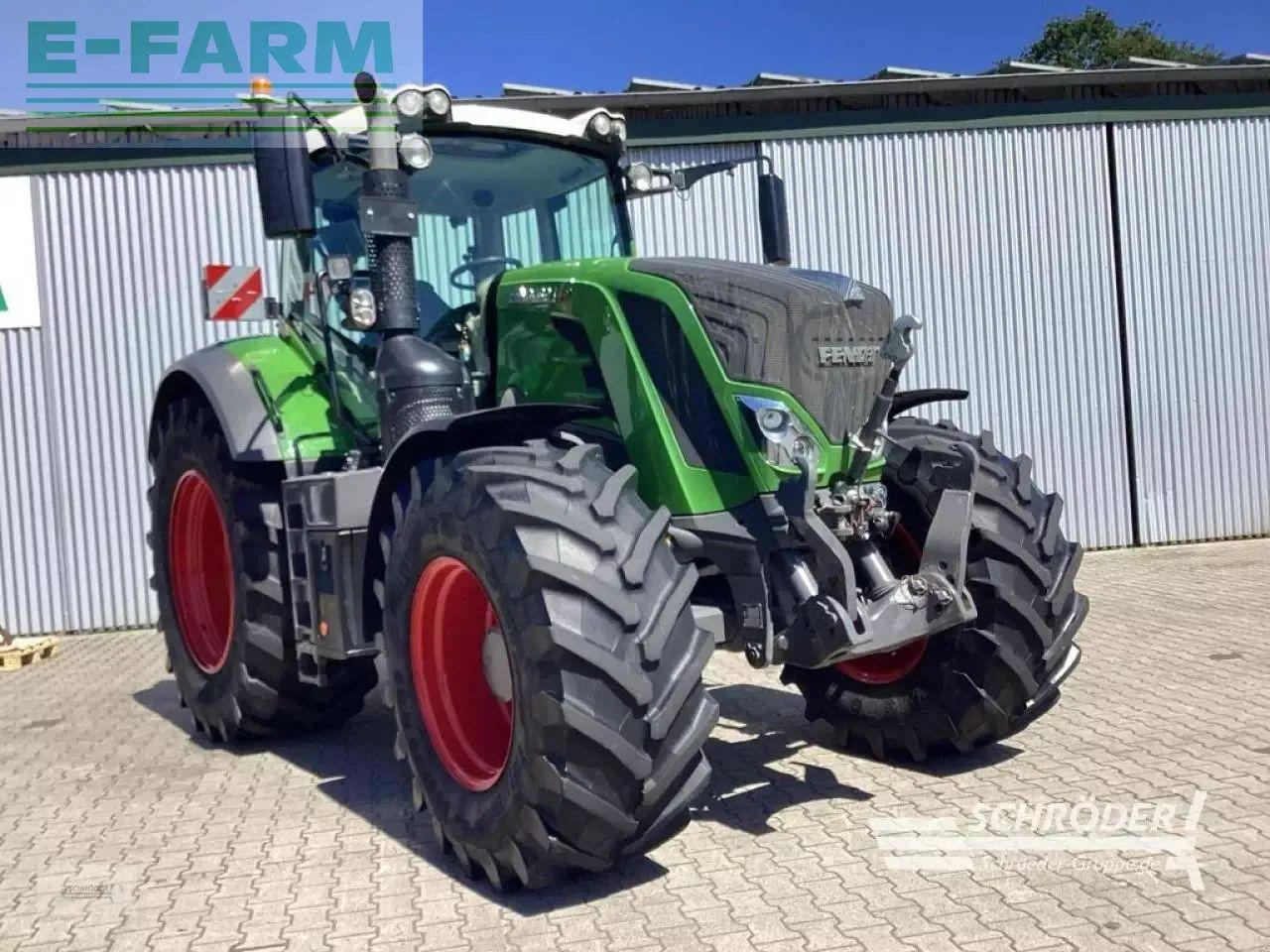 Fendt 824 vario s4 profi plus ProfiPlus - Traktor: 2 kép. Fendt 824 vario s4 profi plus ProfiPlus - Traktor: 2 kép.