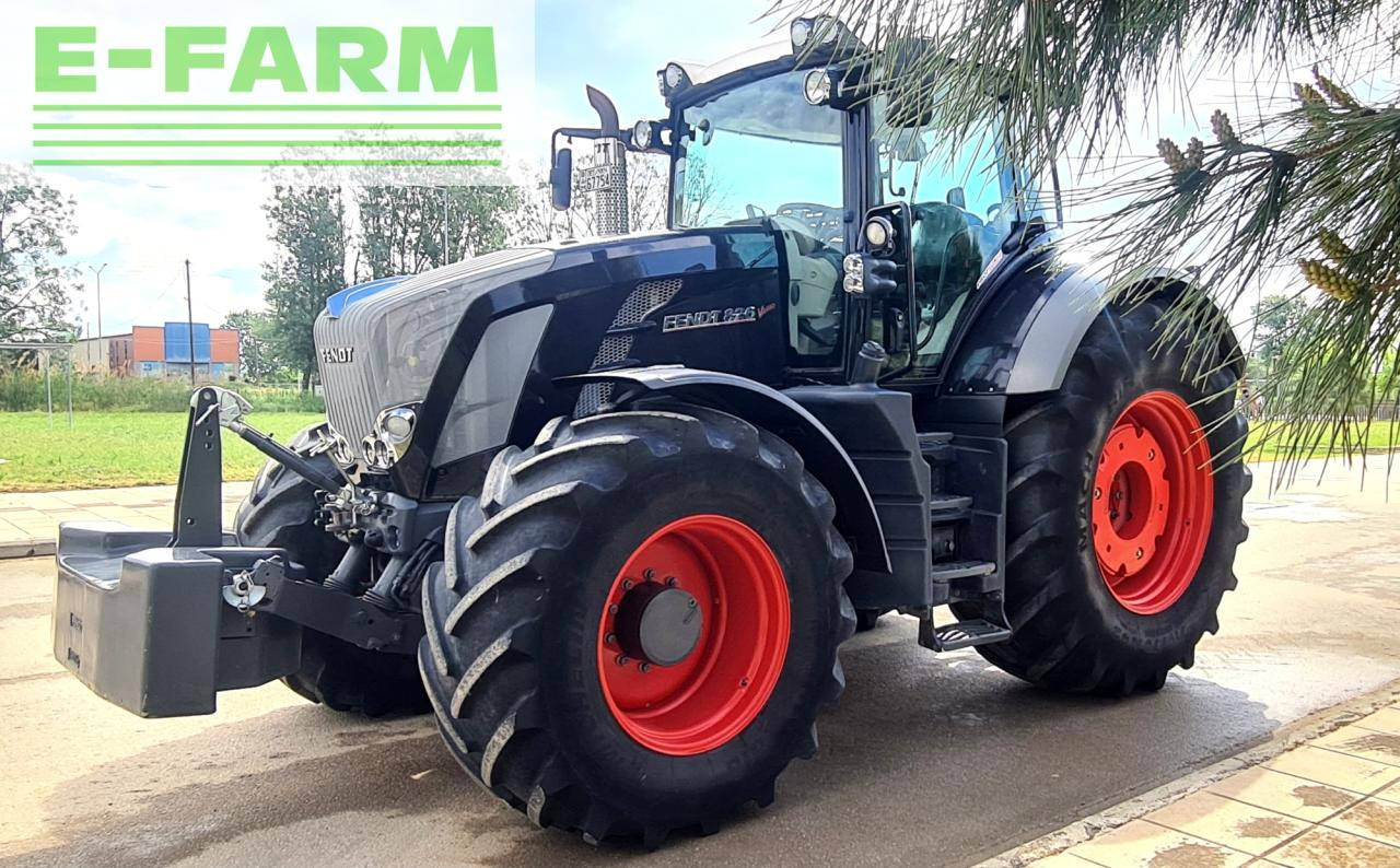 Fendt 826 Vario Profi Plus - Traktor: 1 kép. Fendt 826 Vario Profi Plus - Traktor: 1 kép.