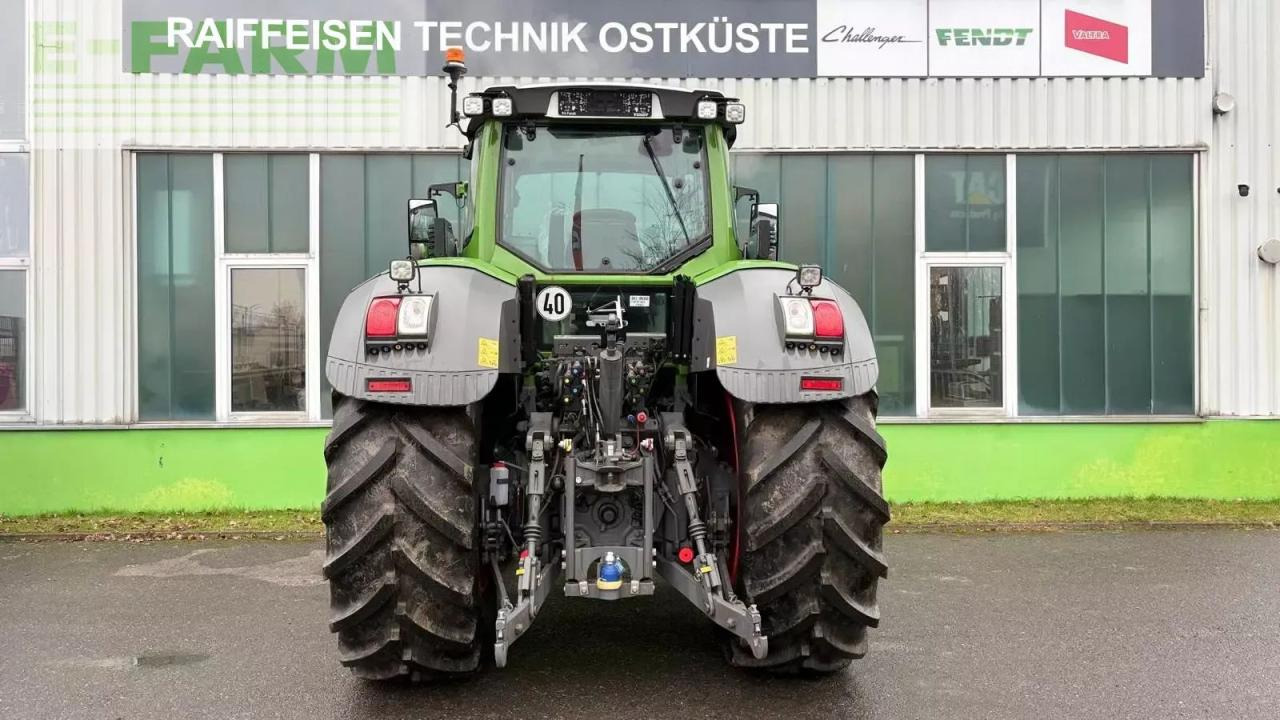 Fendt 826 vario profi+ ProfiPlus - Traktor: 5 kép. Fendt 826 vario profi+ ProfiPlus - Traktor: 5 kép.