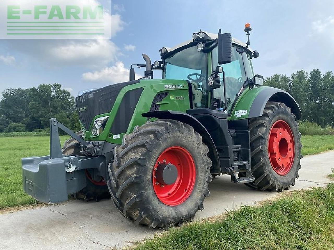 Fendt 826 vario profi plus ProfiPlus - Traktor: 1 kép. Fendt 826 vario profi plus ProfiPlus - Traktor: 1 kép.