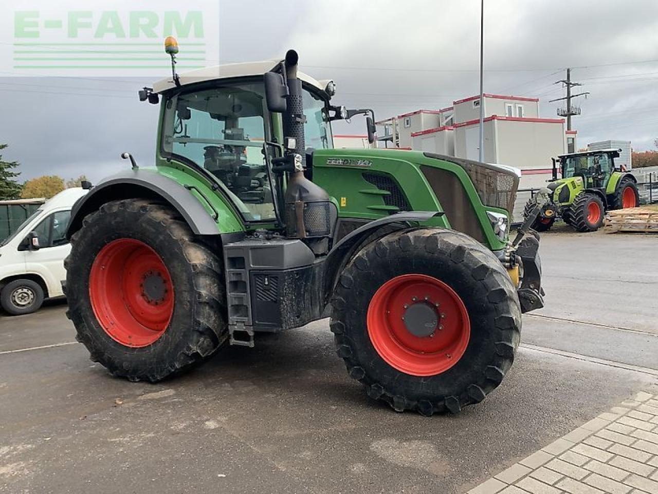 Fendt 826 vario profi scr Profi - Traktor: 4 kép. Fendt 826 vario profi scr Profi - Traktor: 4 kép.